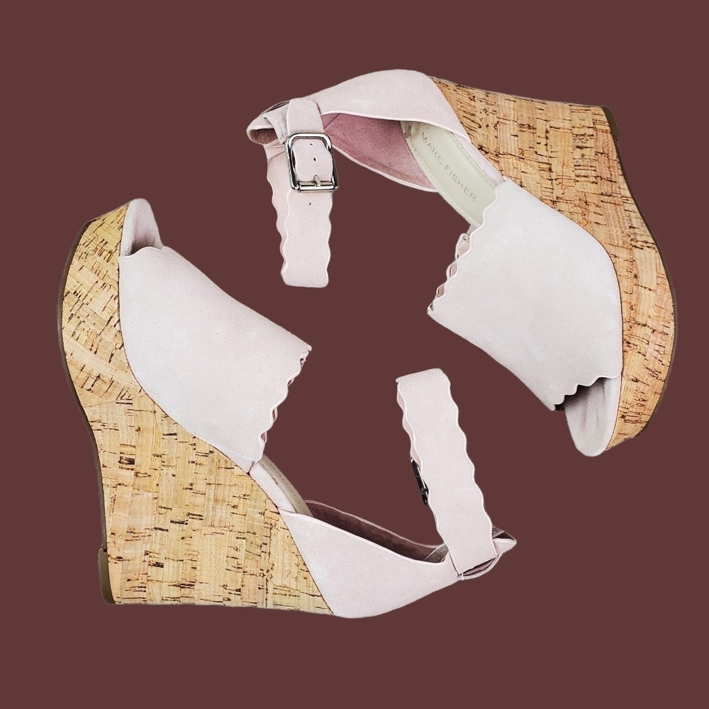 Marc Fisher Hayo Light Pink Scallop Suede Leather Cork Wedge Sandals Size 7.5 - Picture 2 of 13